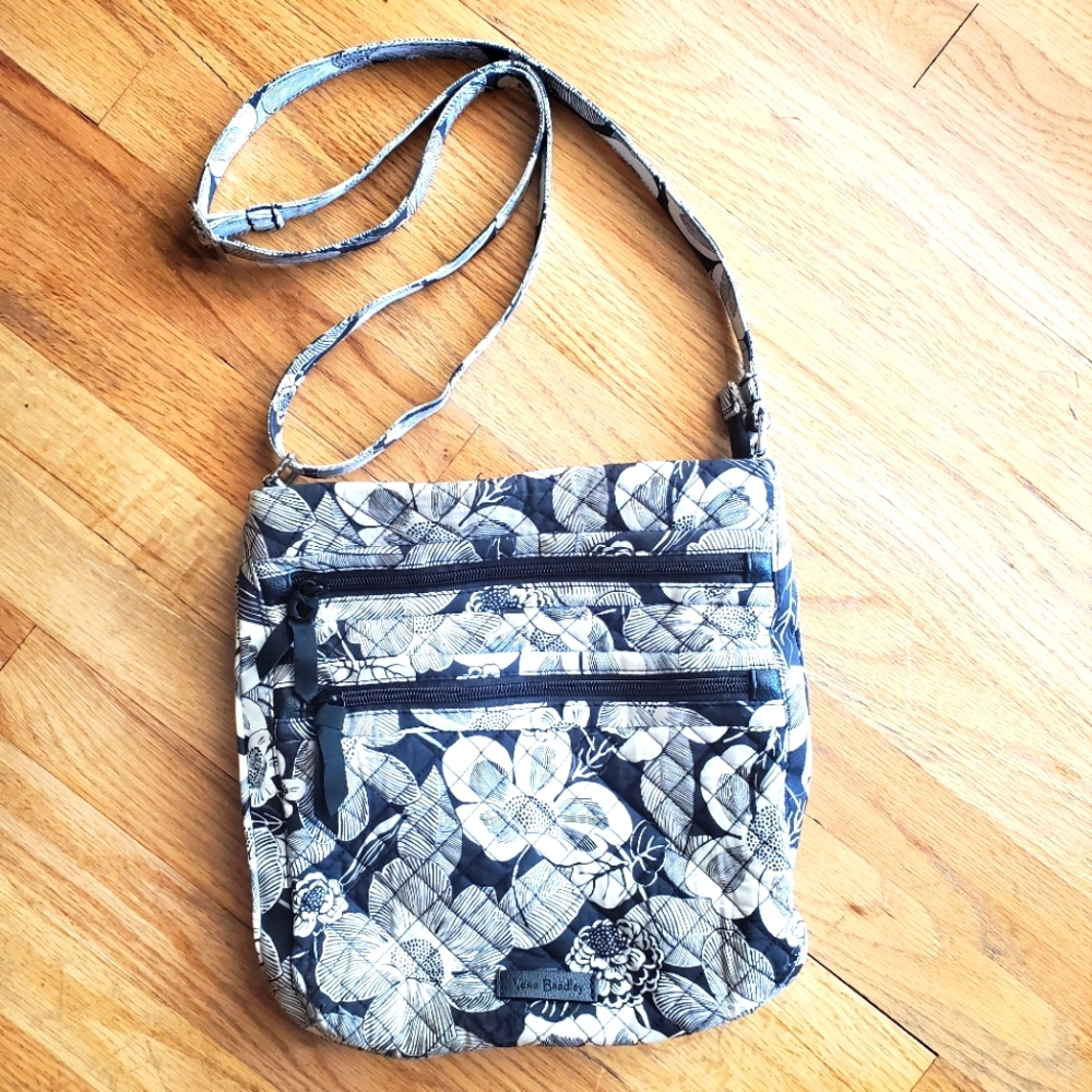 Vera Bradley Cotton Triple Zip Hipster crossbody